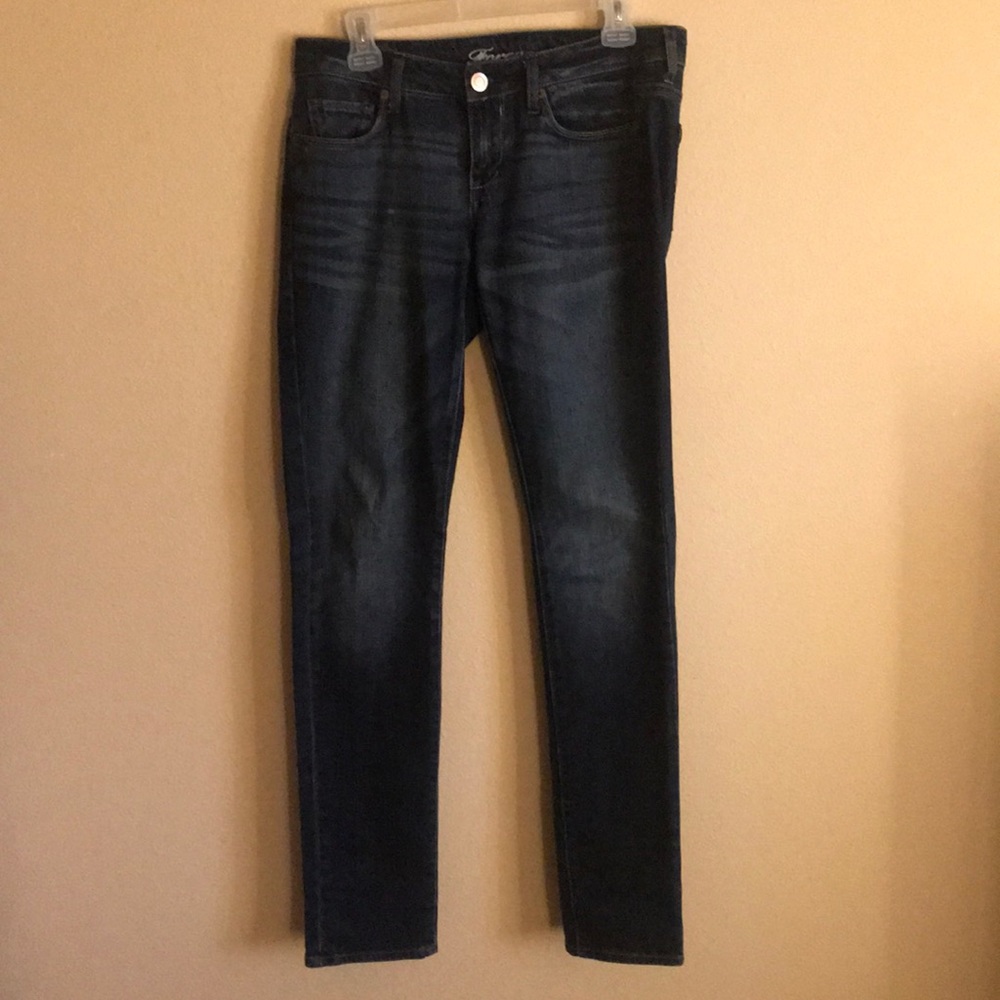 Women’s Dark Wash Jeans